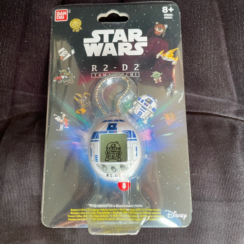 NIB - Star Wars R2-D2 Tamagotchi